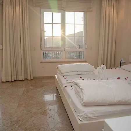 Teras Villa